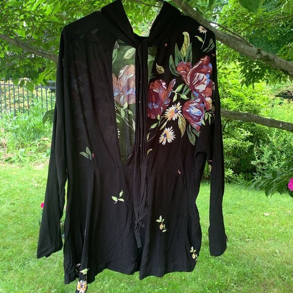 Free People Black Dress with Flowers open Back M - Picture 4 of 5
